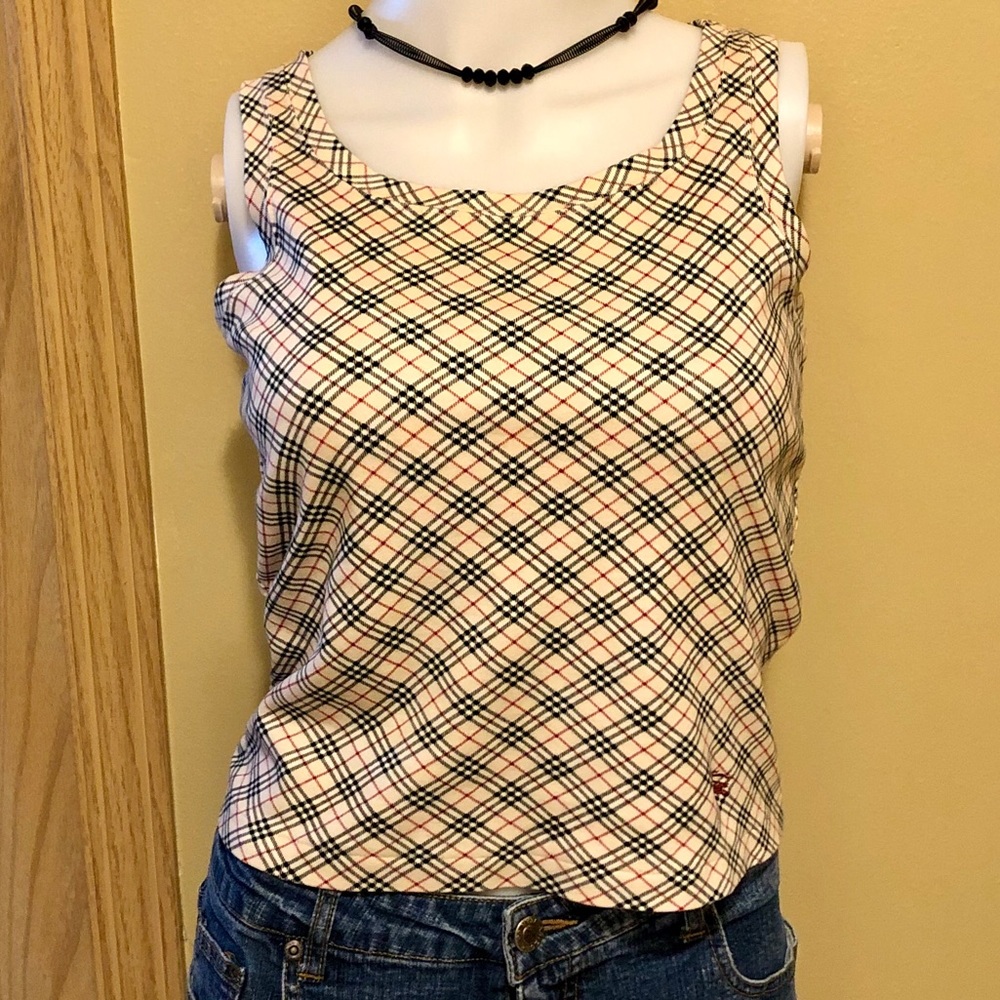 Burberry sleeveless top